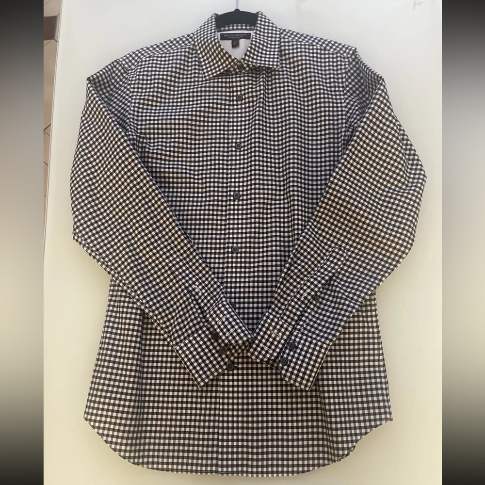 Banana Republic Non Iron Slim Fit Men’s Button Down, S